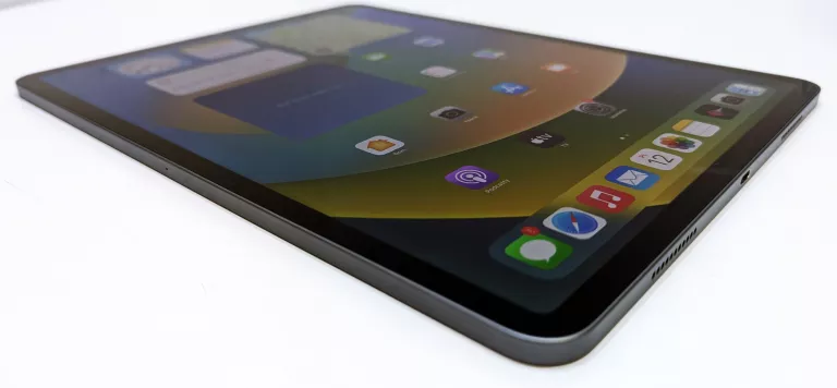 tablet-apple-ipad-pro-5-129-128gb-a2378-pq7xcqju09-91-bat-ean-gtin-194252738559