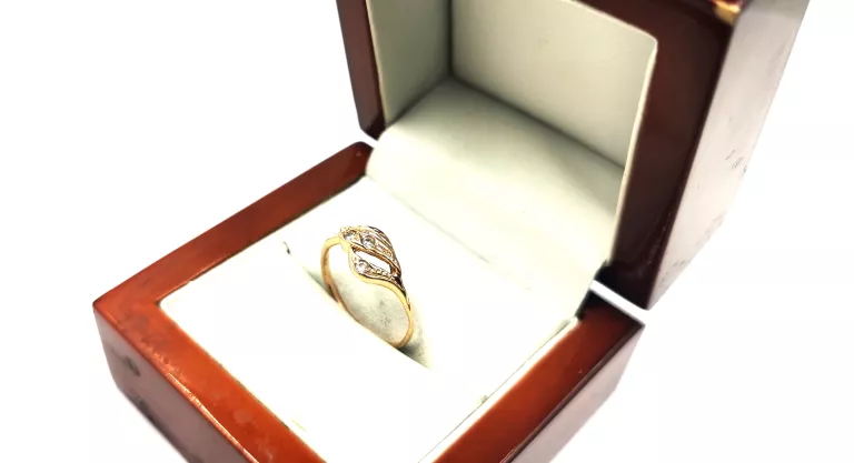 zloty-pierscionek-585-w177g-r13-material-15835-524288