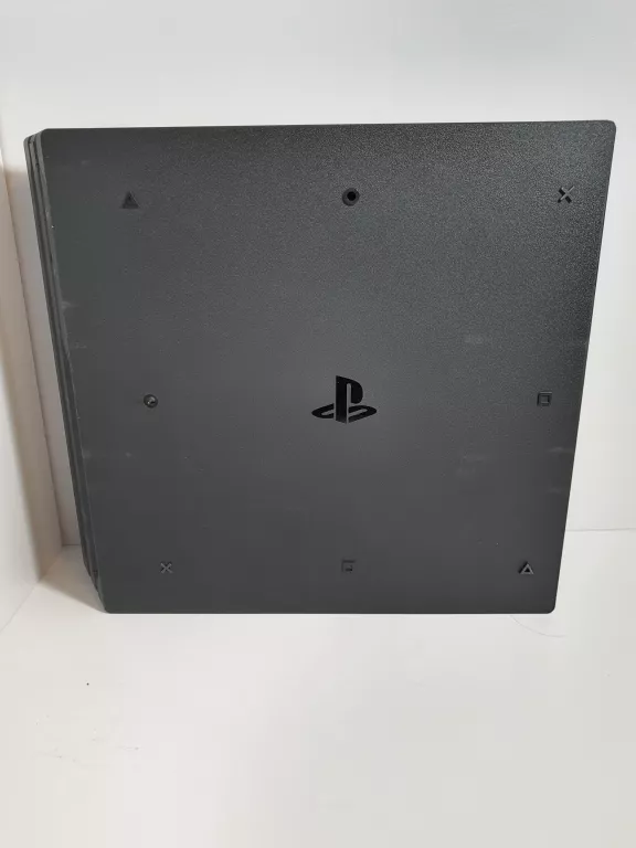 KONSOLA SONY PS4 PRO 1TB (1PAD)
