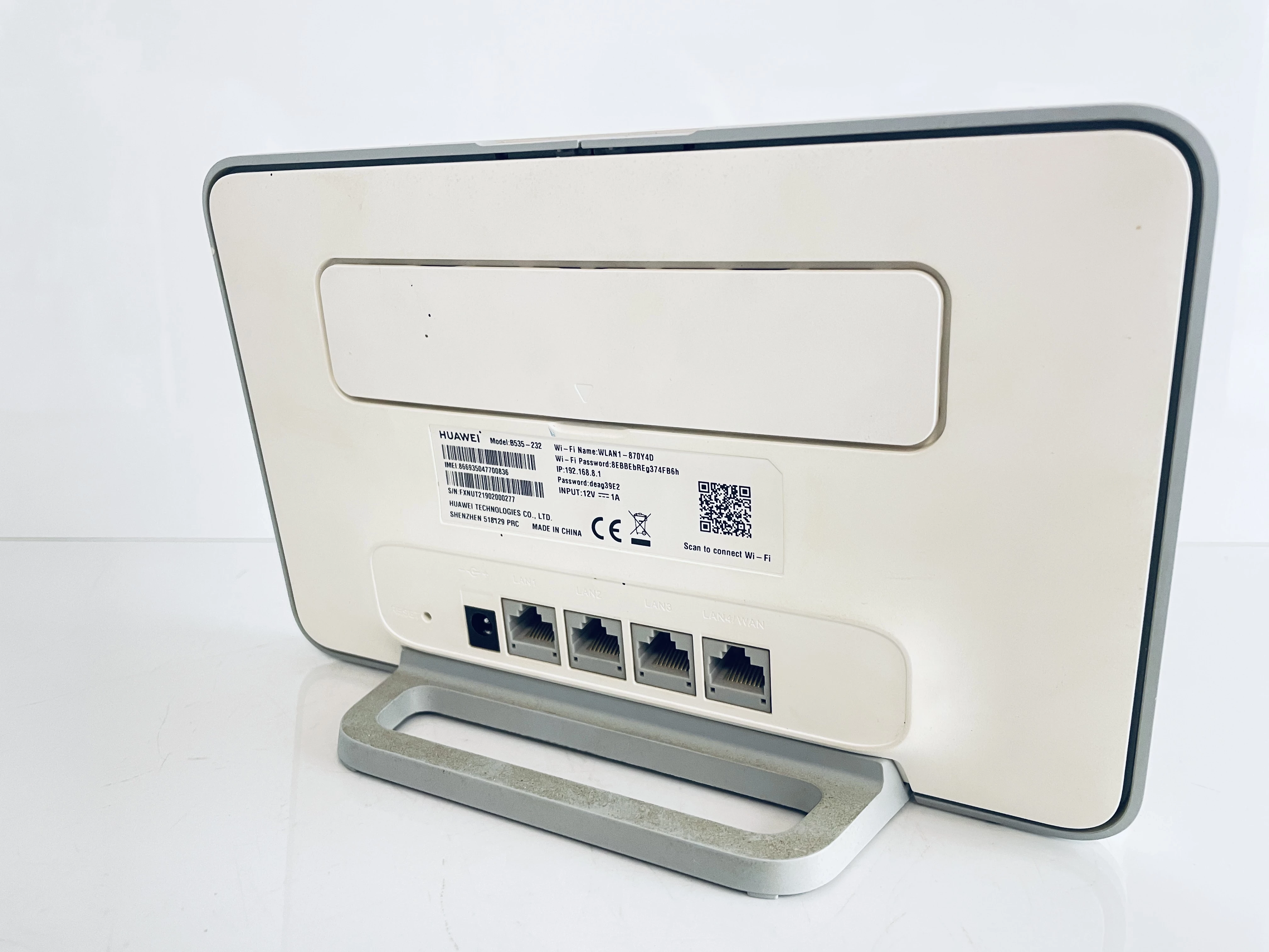 huawei-router-domowy-b535-232-300mbps-4g-lte-pro-24g-hz-5g-hz-wbudowany-modem-4g-lte