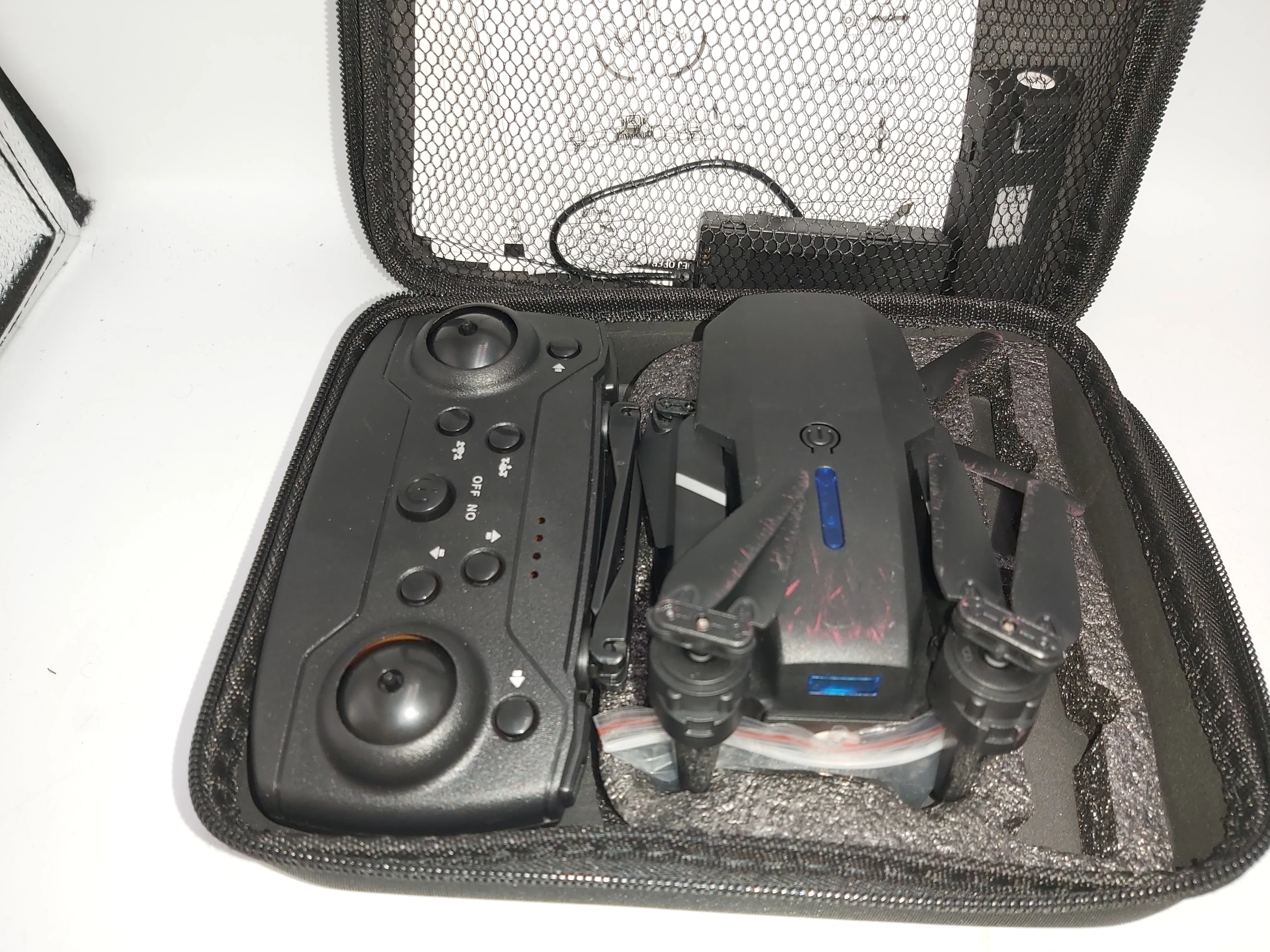 dron-hx2-w-etui-kontroler-tanio-okazja-product-id-1fe9a503-29c6-48a4-bcac-a7e149e9d9d3