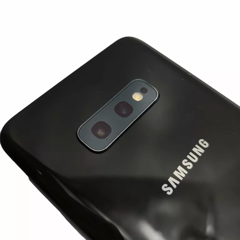 TELEFON SAMSUNG GALAXY S10E 6 GB / 128 GB