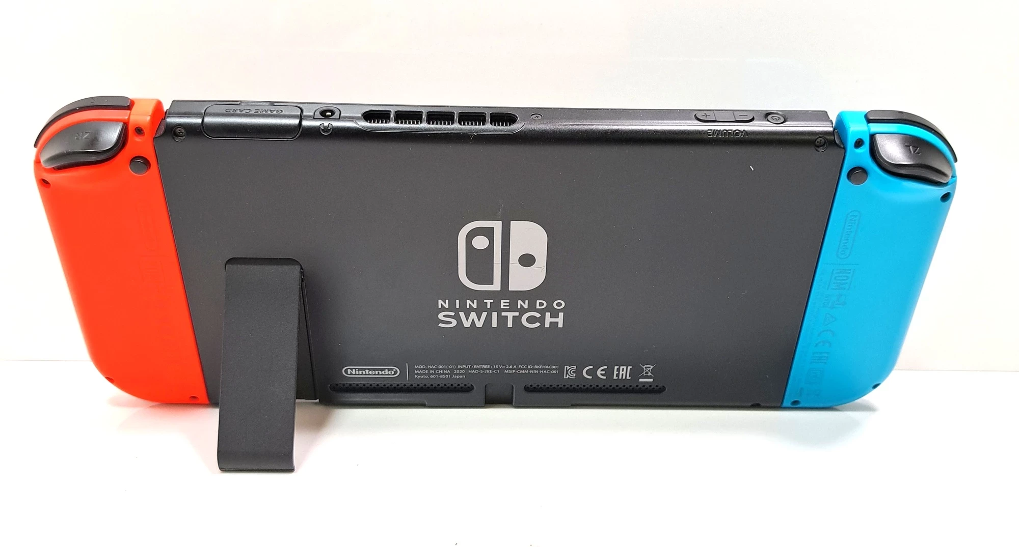 konsola-nintendo-switch-zestaw-stan-uzywany