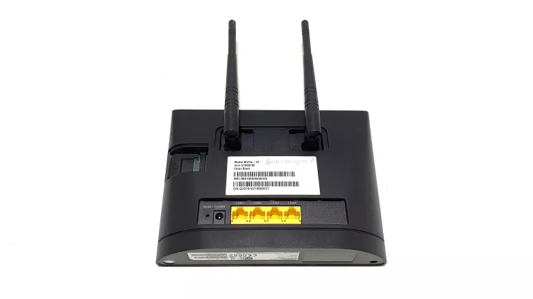 router-huawei-b315s-22-na-karte-sim-antenki-zasilacz-stan-11323-2