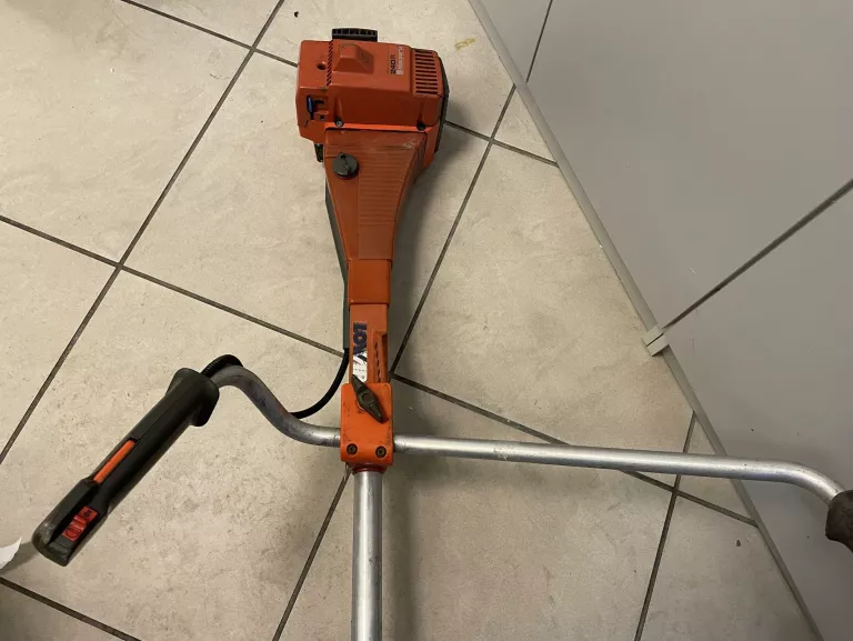 KOSA SPALINOWA HUSQVARNA 240R
