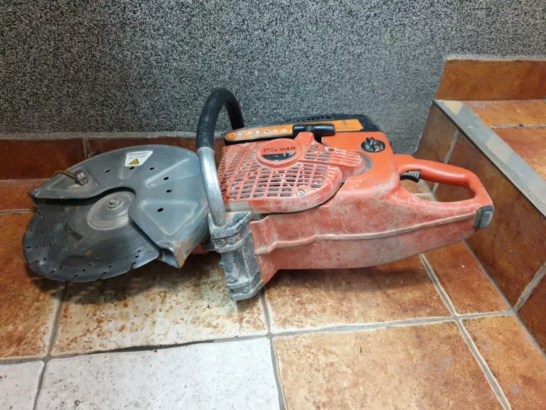 PIŁA DOLMAR PC-6414D