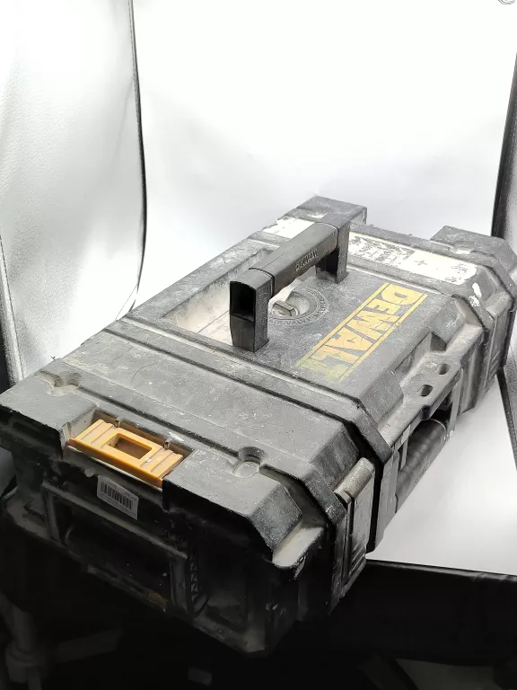 wkretarka-dewalt-dcd-780-at-at-at-pojemnosc-akumulatora-15