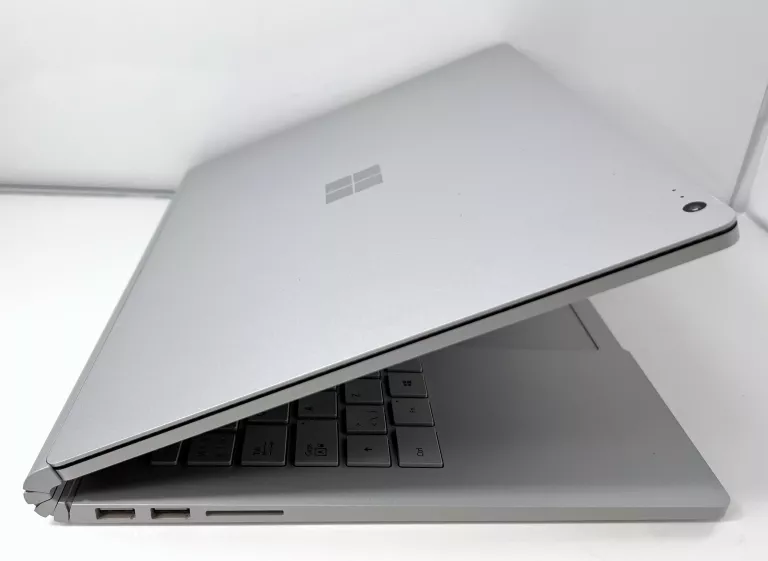 LAPTOP MICROSOFT SURFACE BOOK I5-7300U / 8 GB / 256 GB DOTYK