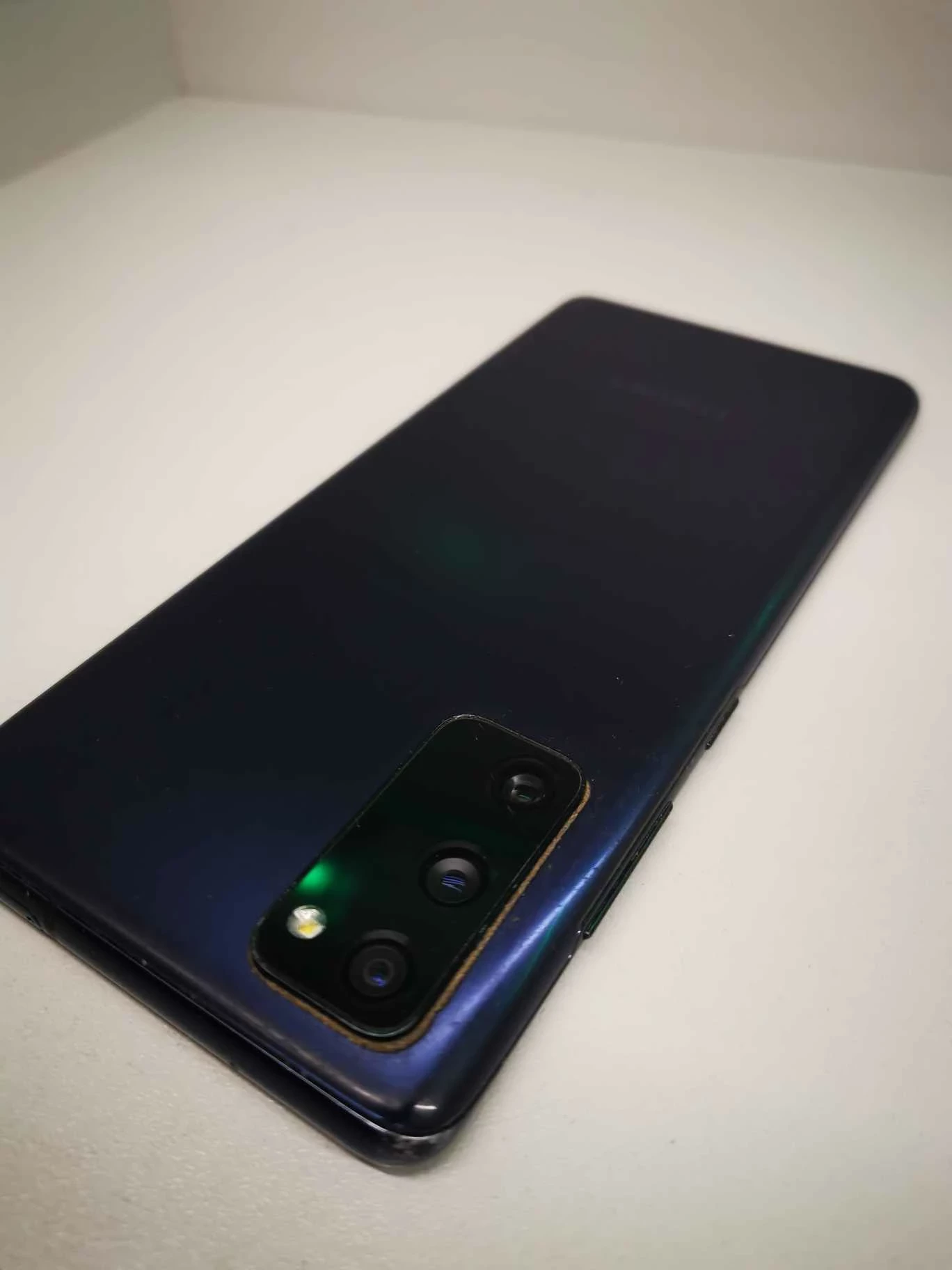 samsung-galaxy-s20-fe-przekatna-ekranu-650