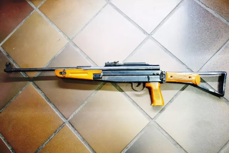 wiatrowka-karabinek-kandar-b5-ak-47-kal-55-mm-at-okazja-at-sredzka-28-wroclaw