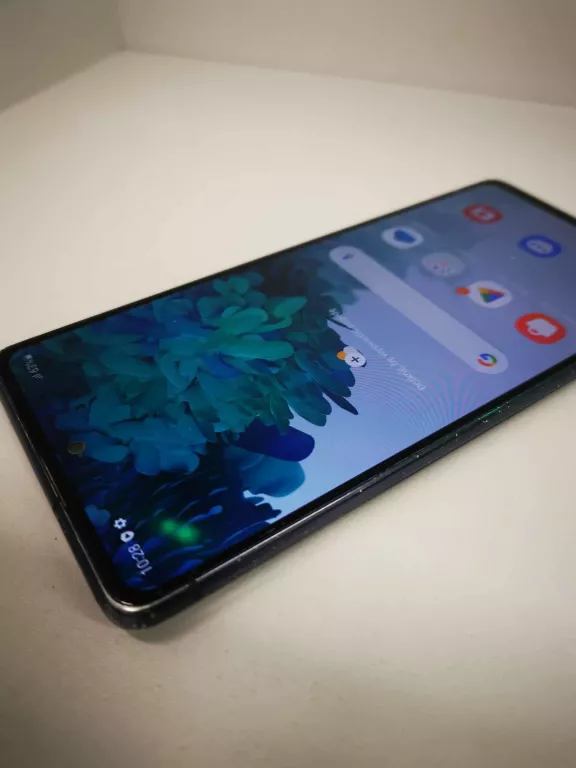 samsung-galaxy-s20-fe-kolor-granatowy