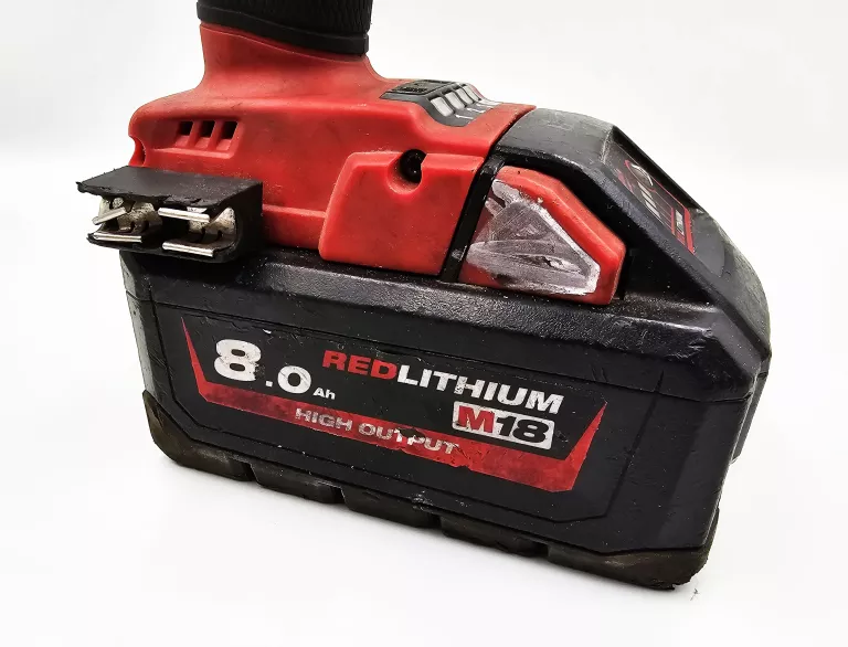 ZAKRĘTARKA UDAROWA MILWAUKEE M18 FQID + AKUMULATOR M18 HB8 8.0 AH