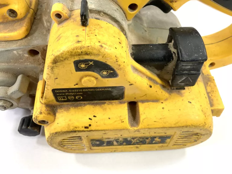 SZLIFIERKA TAŚMOWA DEWALT DW433 800W
