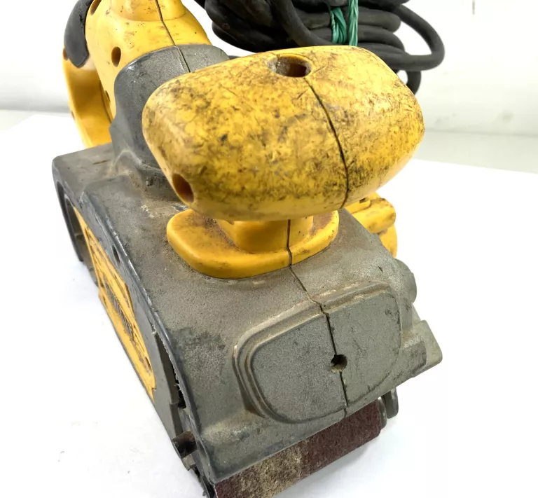 SZLIFIERKA TAŚMOWA DEWALT DW433 800W