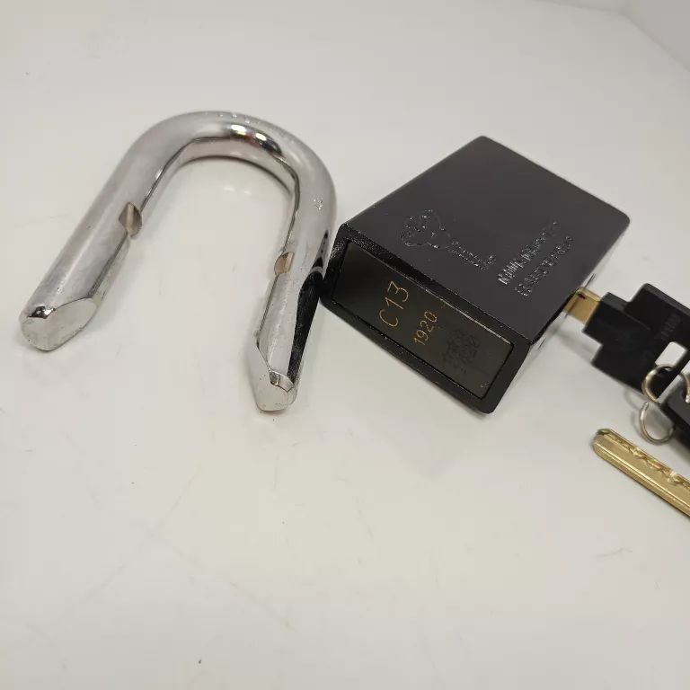 MUL-T-LOCK CLASSIC C13, KŁÓDKA HARTOWANA