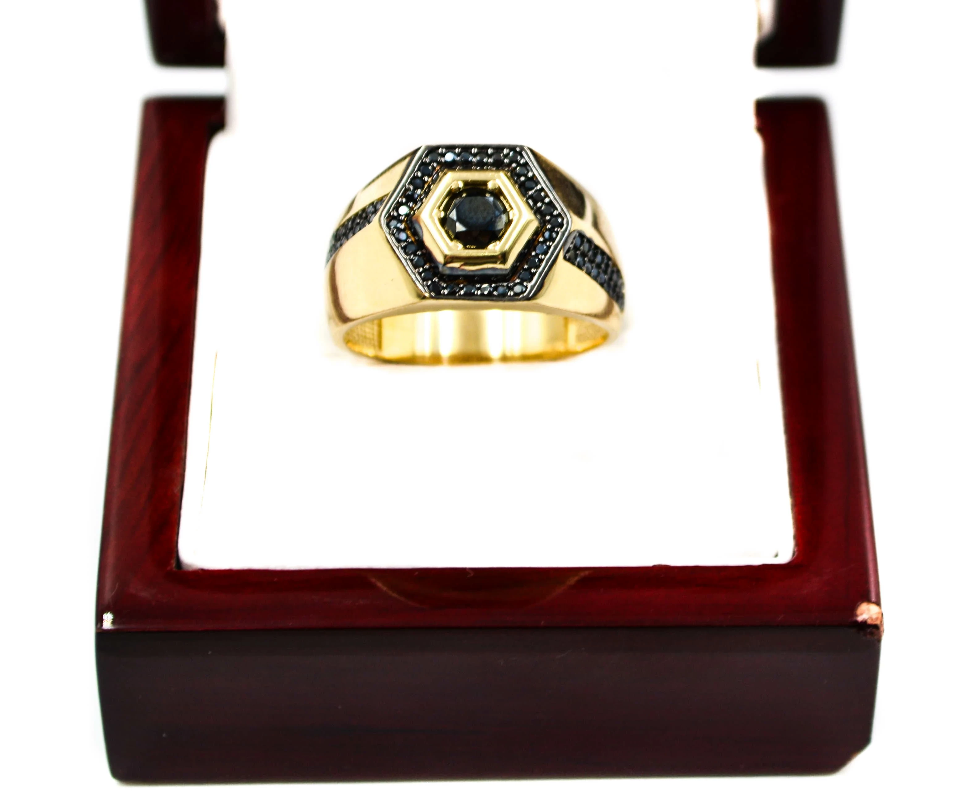 meski-zloty-sygnet-585-620-g-pp108-grochowska-173-warszawa