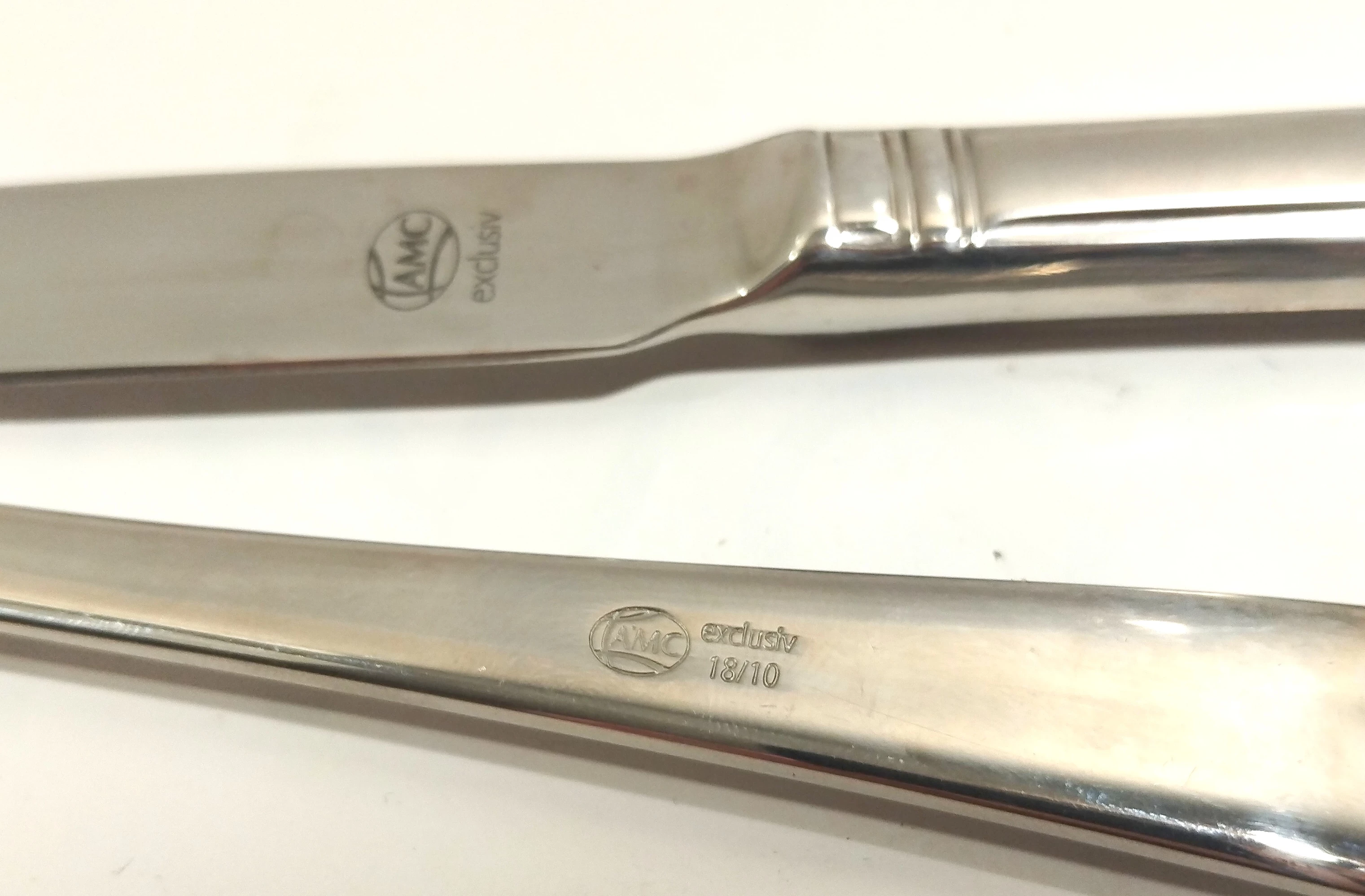 zestaw-sztuccow-amc-exlusive-88-elementow-walizka-product-id-1d966c43-b631-4bba-b62b-56fe7b5ebc4b