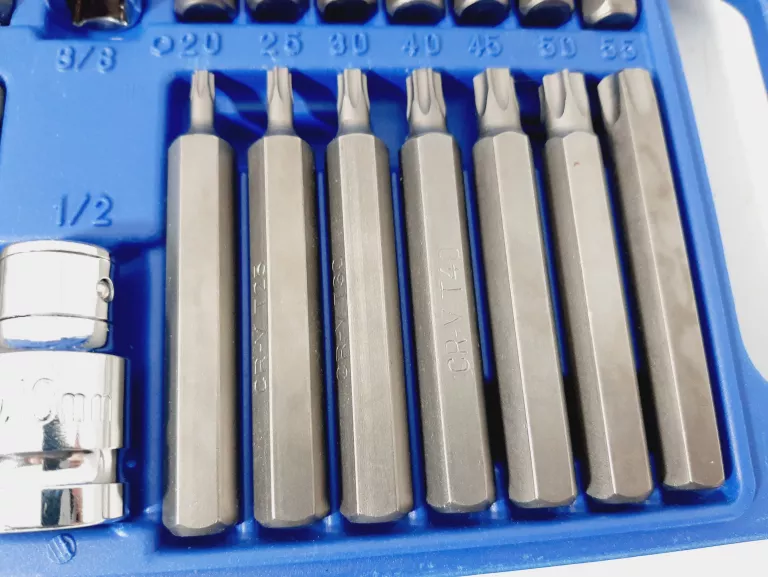 ZESTAW KLUCZY BITÓW TORX IMBUS SPLINE HEX 40SZT FT160702