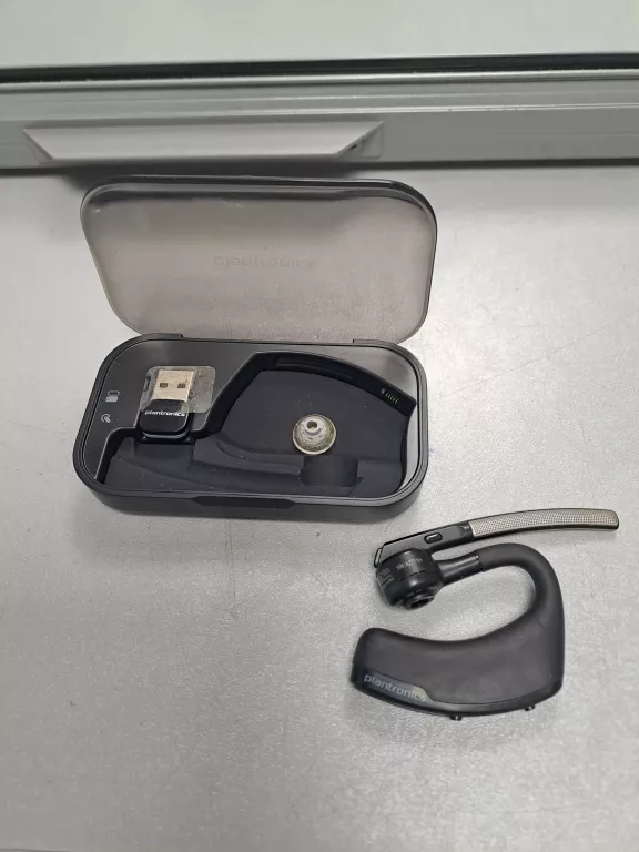 SŁUCHAWKA BLUETOOTH 3.0 PLANTRONICS VOYAGER LEGEND UC B235