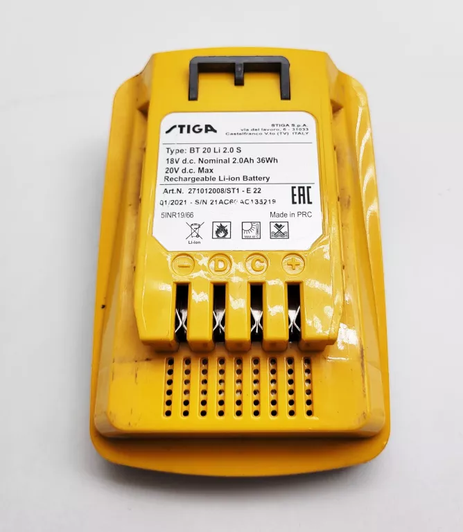 NOŻYCE ELEKTRYCZNE AKUMULATOROWE STIGA SHT 100 AE 50 CM 20 V