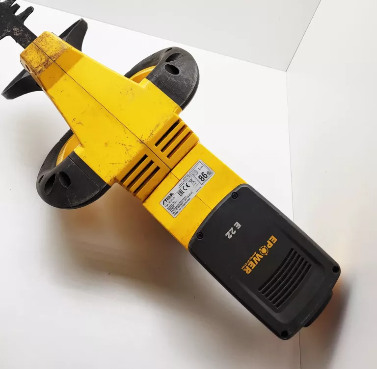 NOŻYCE ELEKTRYCZNE AKUMULATOROWE STIGA SHT 100 AE 50 CM 20 V