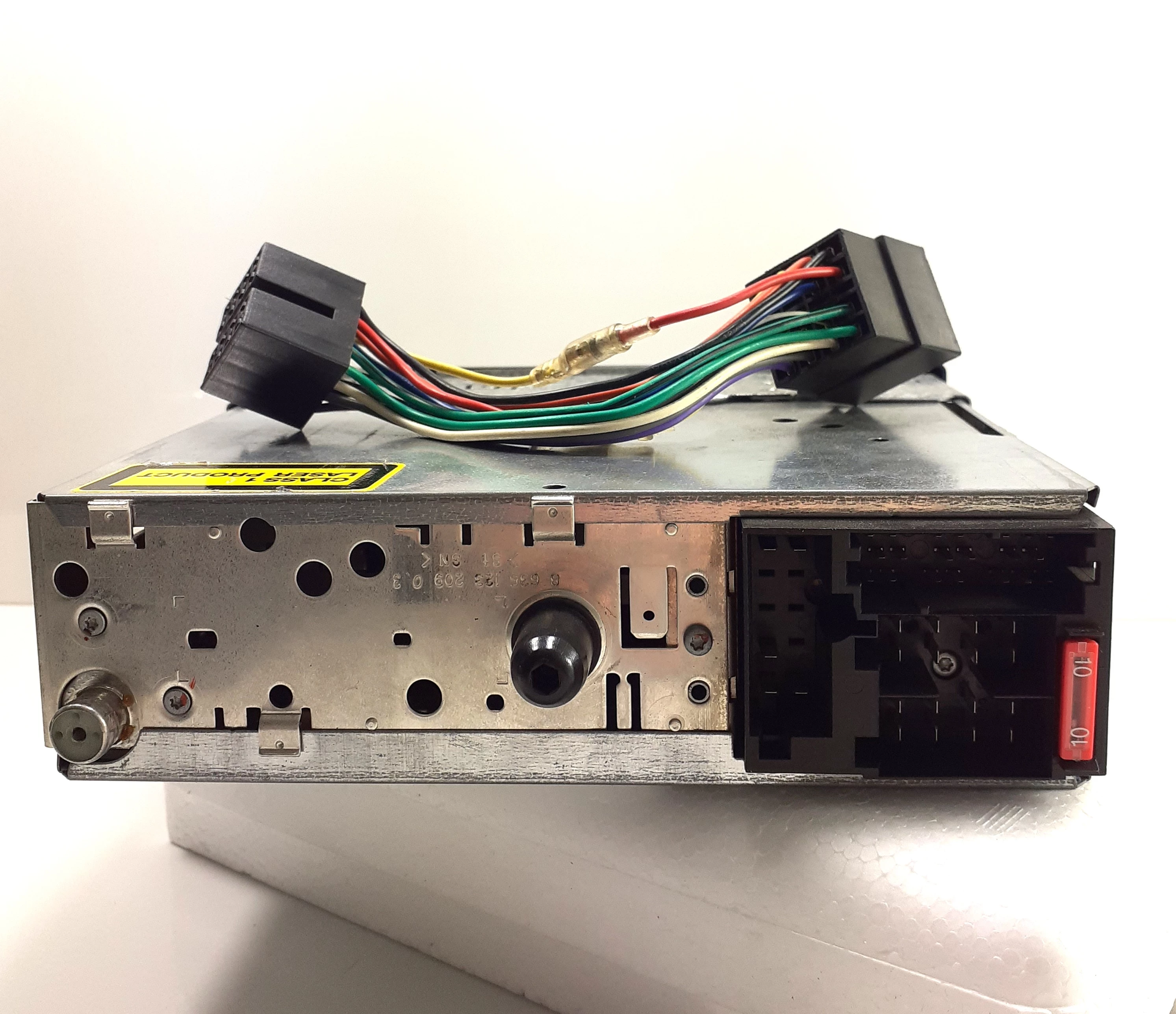 radio-samochodowe-blaupunkt-heidelberg-cd51-rodzaje-odtwarzanych-nosnikow-karta-sd