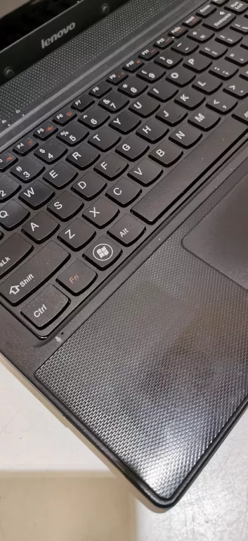 LAPTOP LENOVO G560