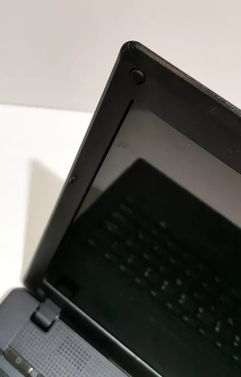LAPTOP LENOVO G560