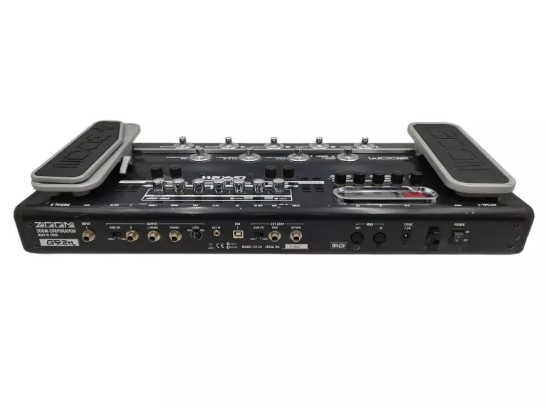 multiefekt-gitarowy-zoom-g92tt-stan-uzywany