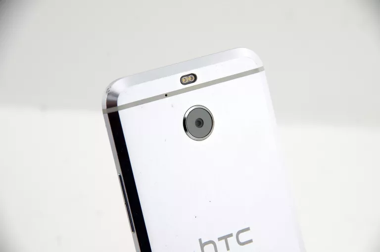 TELEFON HTC EVO 10 SILVER 3/32 GB
