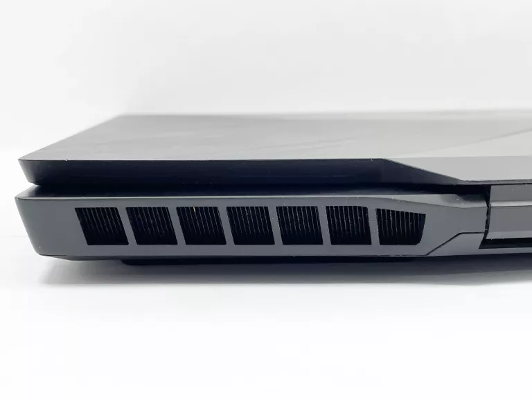 laptop-hp-omen-17-cb0052nw-gtx-1660ti-intel-core-i5-9300h-8gb-512gb-ssd-liczba-rdzeni-procesora-4