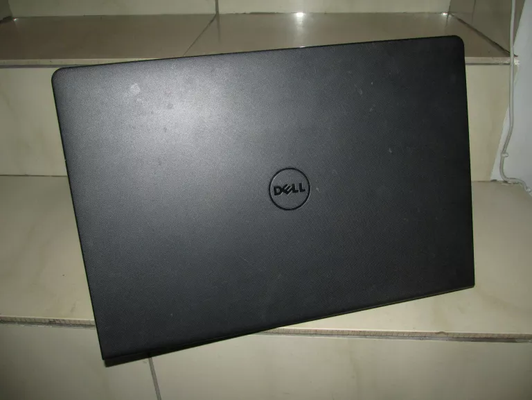 LAPTOP DELL INSPIRON 15 15-3552 4GB/500 GB