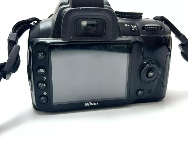 APARAT NIKON D3000 + OBIEKTYW NIKKOR 18-105 SUPER ZESTAW!