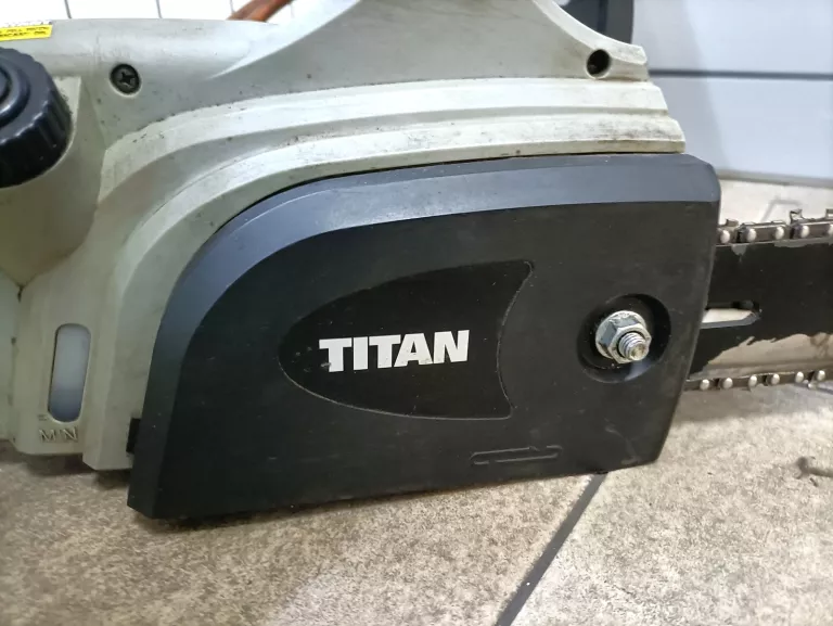 PIŁA ŁAŃCUCHOWA ELEKTRYCZNA TITAN TTB355CHN 2200W