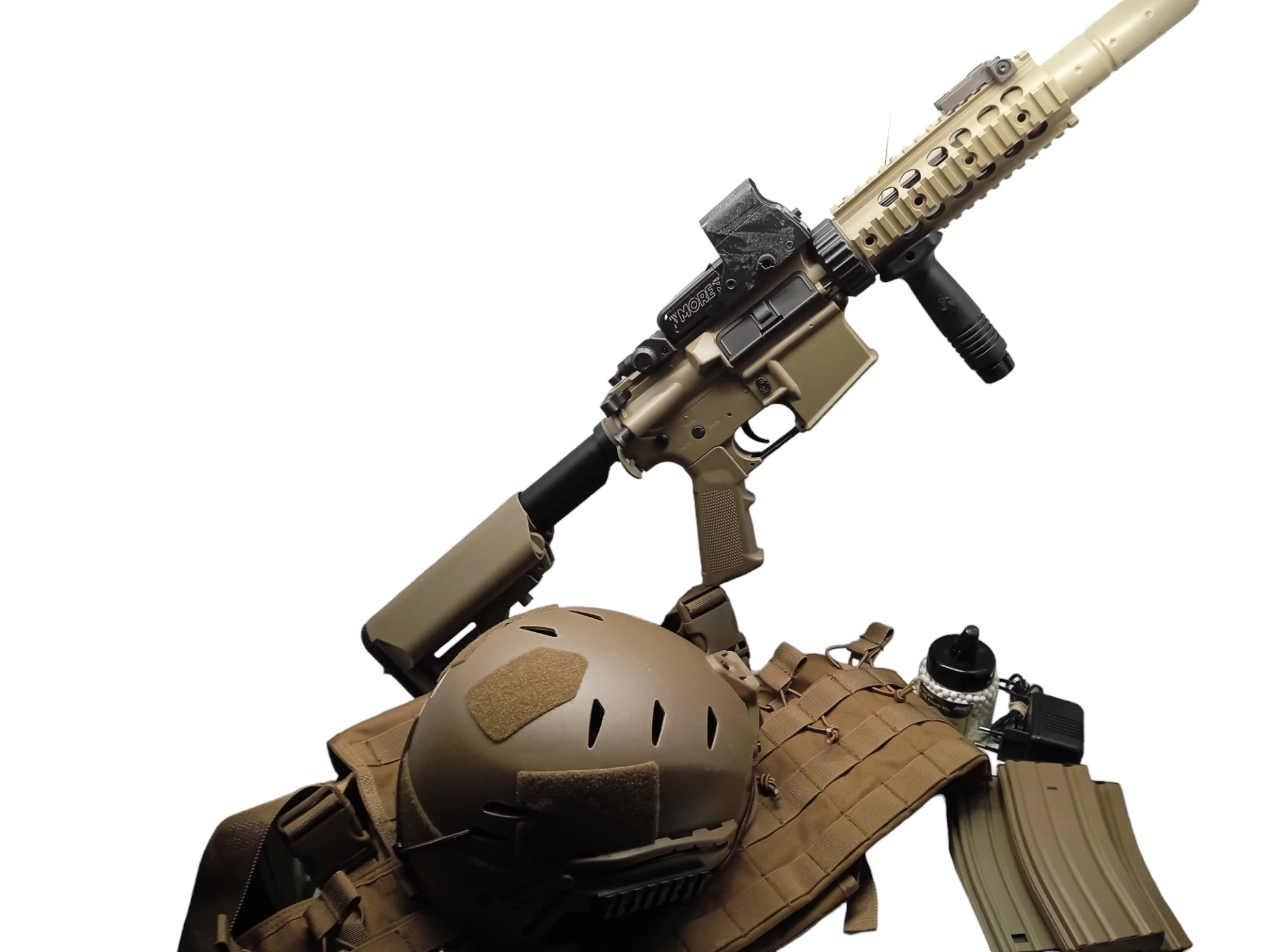 zestaw-do-asg-helm-kamizelka-cyma-513-magazynki-waska-2-laziska-gorne