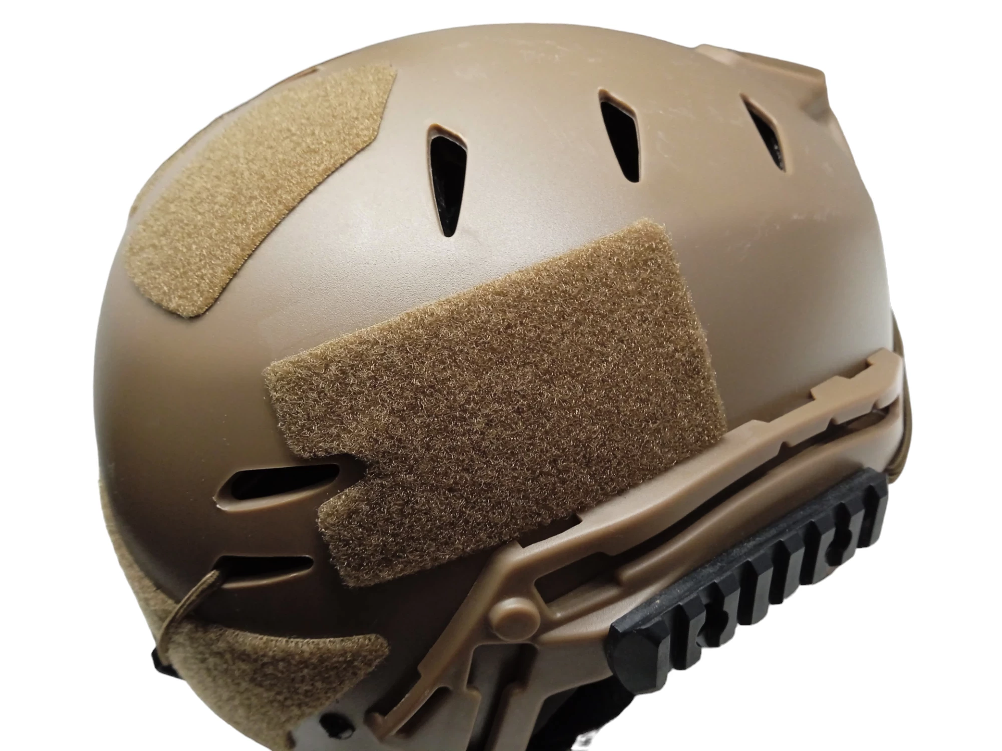 zestaw-do-asg-helm-kamizelka-cyma-513-magazynki-stan-uzywany