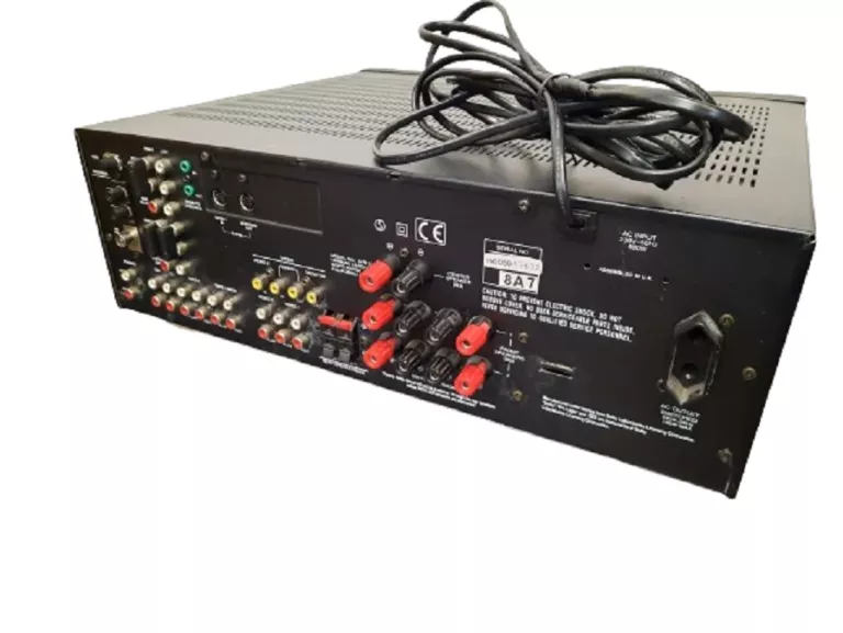 WZMACNIACZ AMPLITUNER HARMAN KARDON AVR 51