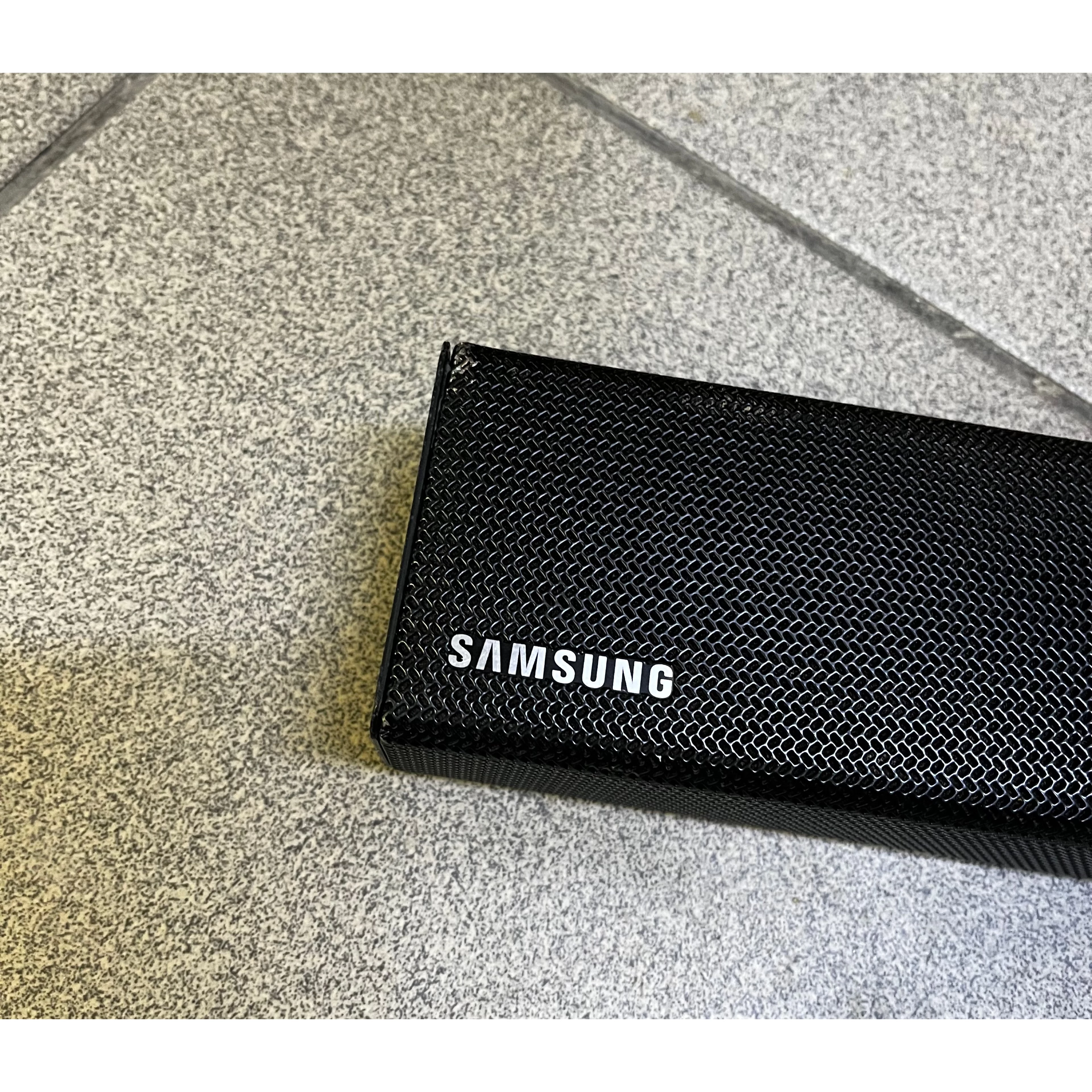 zestaw-soundbar-subwoofer-samsung-ps-wk450-pilot-opis-sprawny-sklad-zestawu-soundbar