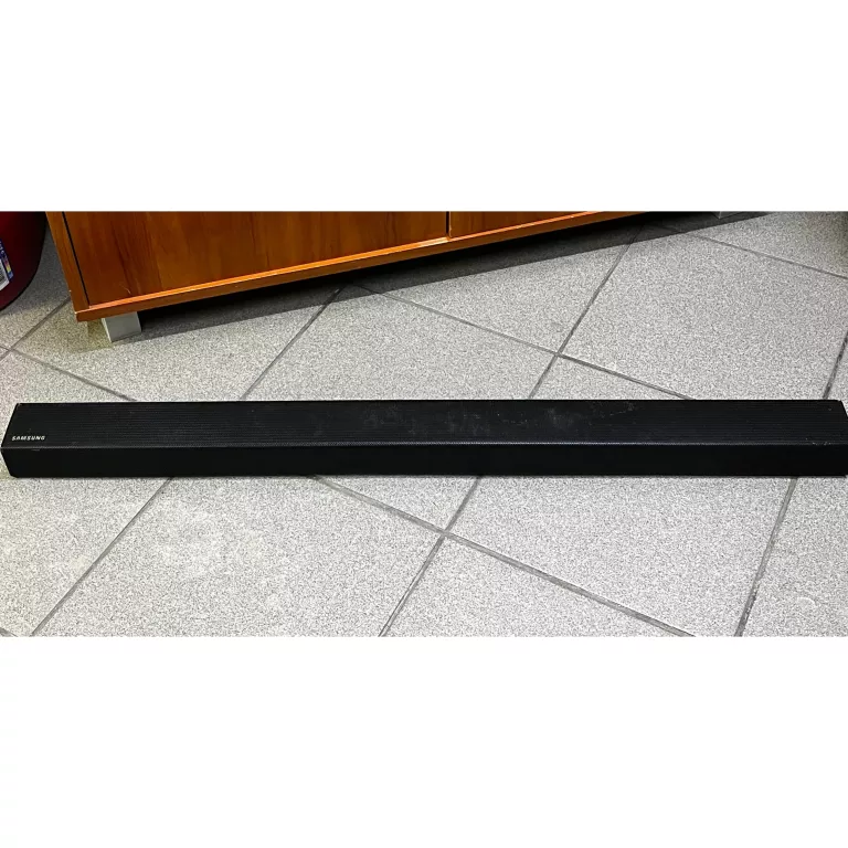 zestaw-soundbar-subwoofer-samsung-ps-wk450-pilot-opis-sprawny-marka-samsung