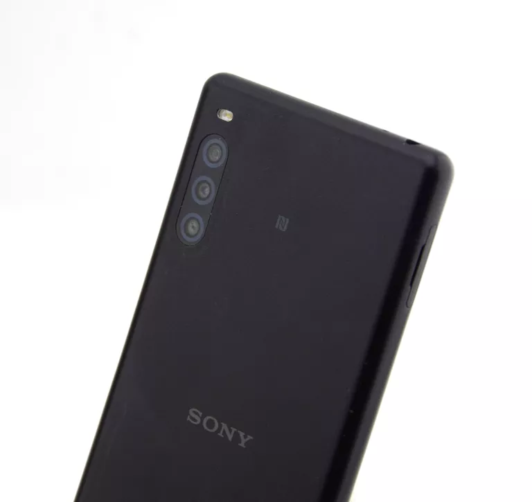 SMARTFON SONY XPERIA L4 3 GB / 64 GB CZARNY