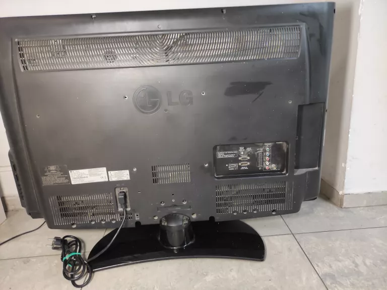 TELEWIZOR LG 37LD420-ZA BEZ PILOTA