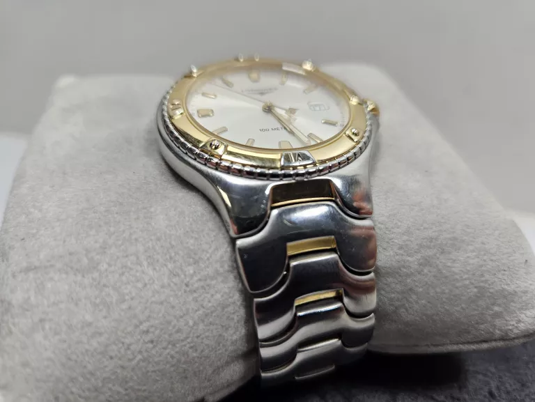 ZEGAREK LONGINES CONQUEST L3.612.3
