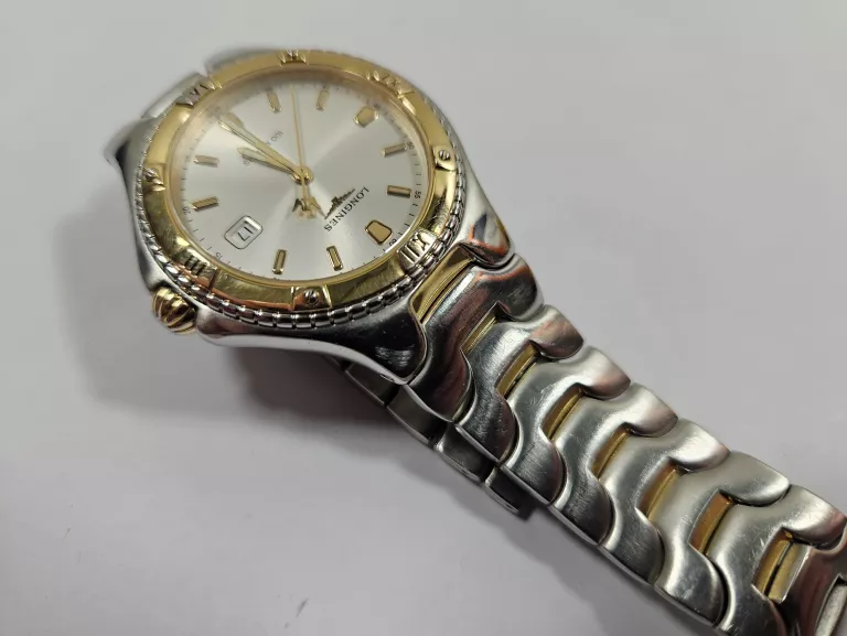 ZEGAREK LONGINES CONQUEST L3.612.3