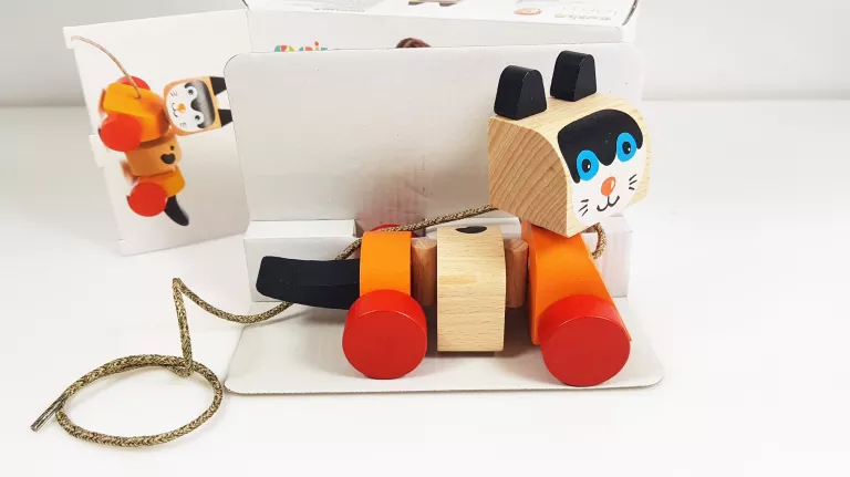 CUBIKA ZABAWKA DO CIĄGNIĘCIA KOTEK 18M+ CUBIKA