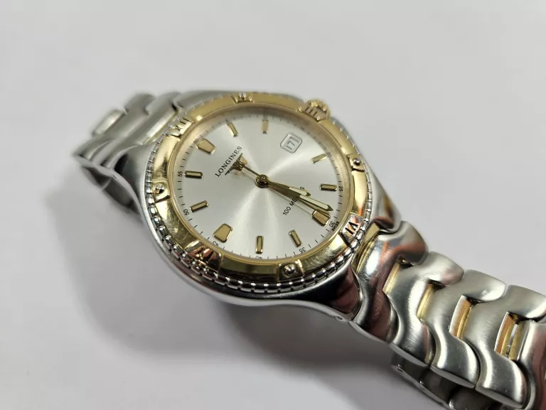 ZEGAREK LONGINES CONQUEST L3.612.3