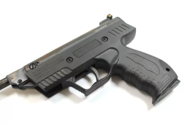 PISTOLET WIATRÓWKA KANDAR S3