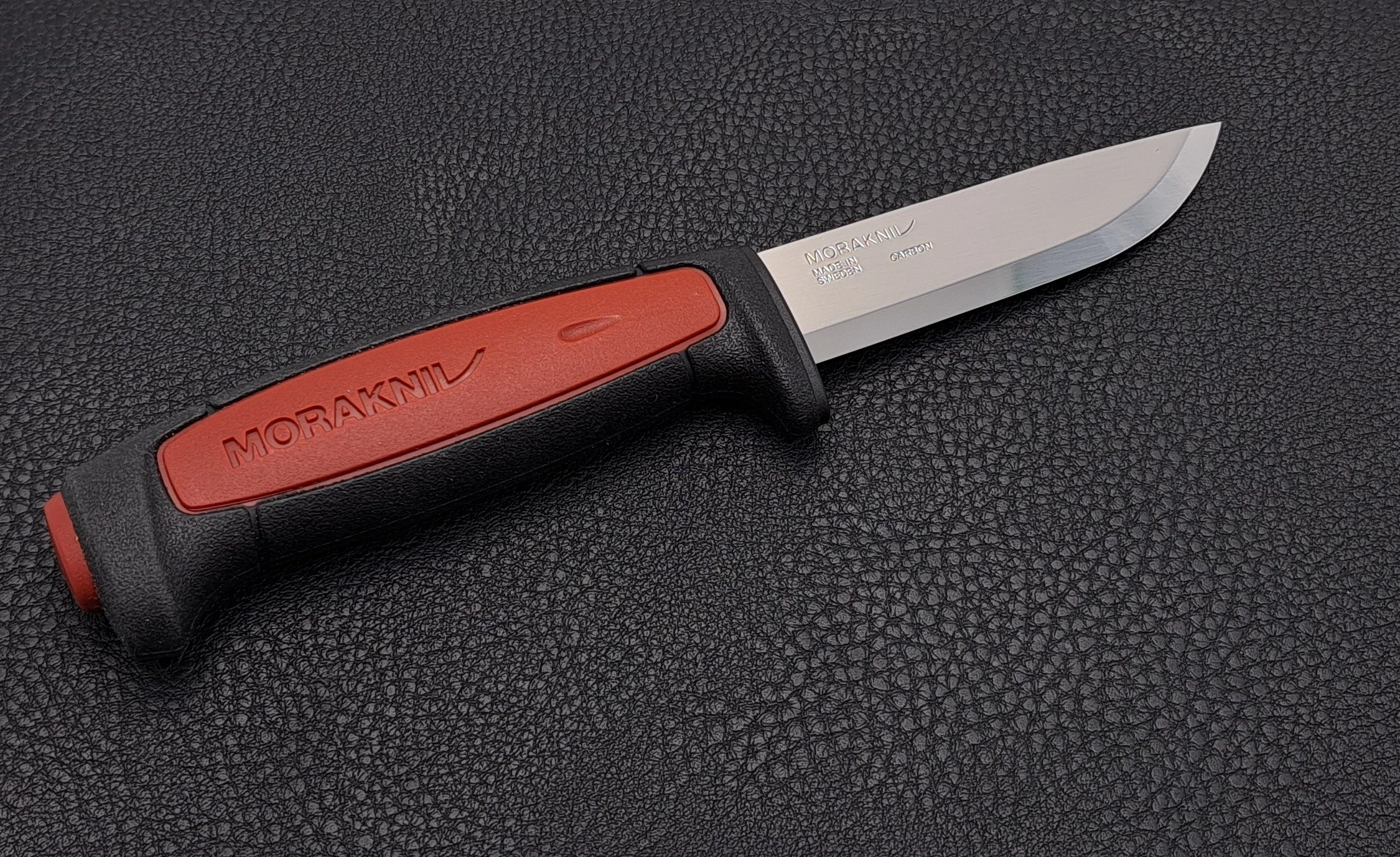 noz-firmy-mora-pro-c-morakniv-kod-producenta-230790107