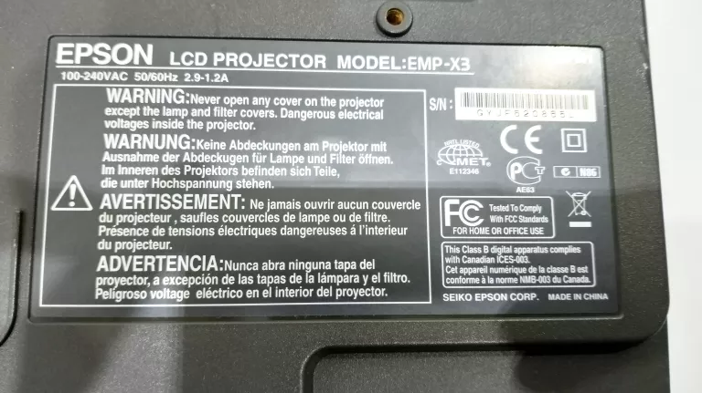 PROJEKTOR LCD EPSON EMP-X3