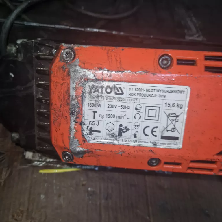 MŁOT WYBURZENIOWY YATO YT-82001 + WALIZKA USZKODZONY! NA CZĘŚCI!