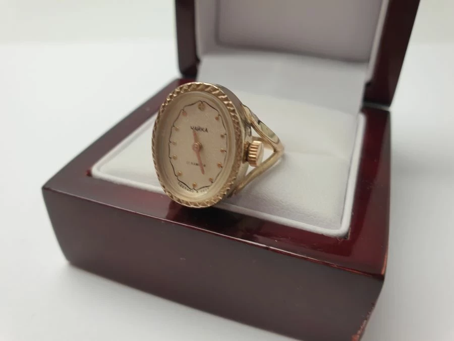 zegarek-w-pierscionku-czajka-pozlacany-stan-nie-wymaga-renowacji